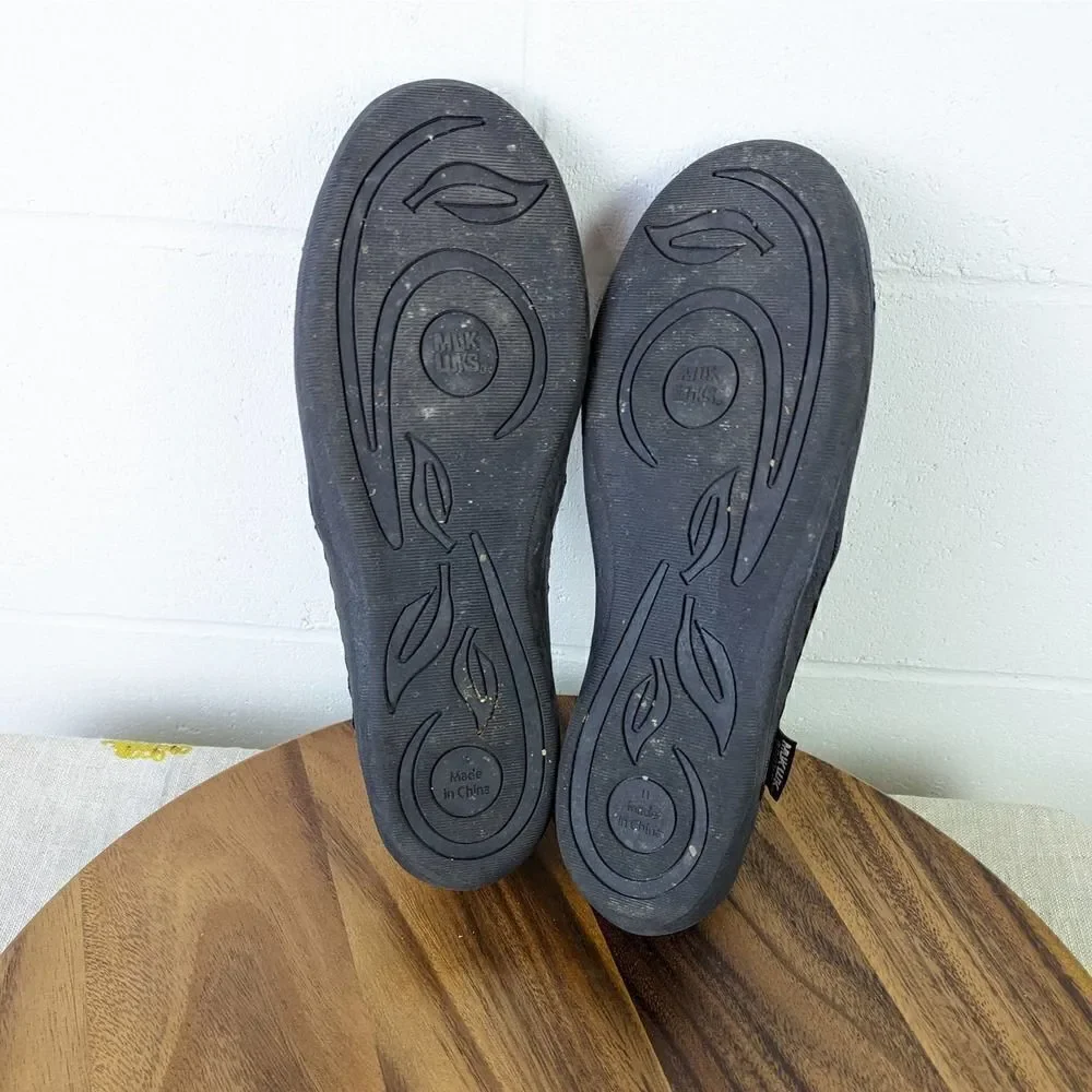 Mukluk Women's Sandy Shoes Black Sparkle Slip On Size 11
